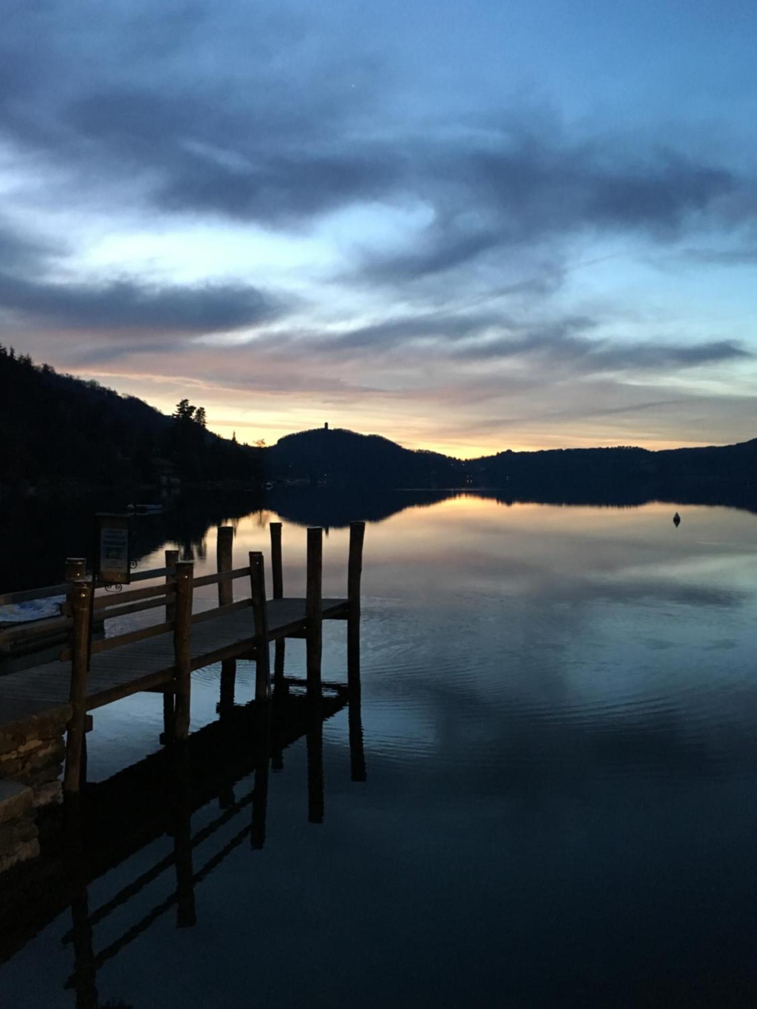 -Ortaflats- Appartamento L'Angolo Orta San Giulio Eksteriør billede